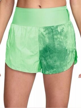 Nike Green Repel Mid Rise Brief-Line Athletic Running Shorts Size Medium NWT